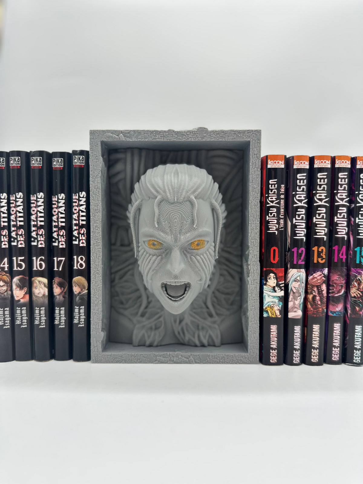Cale Livre Attack des Titans