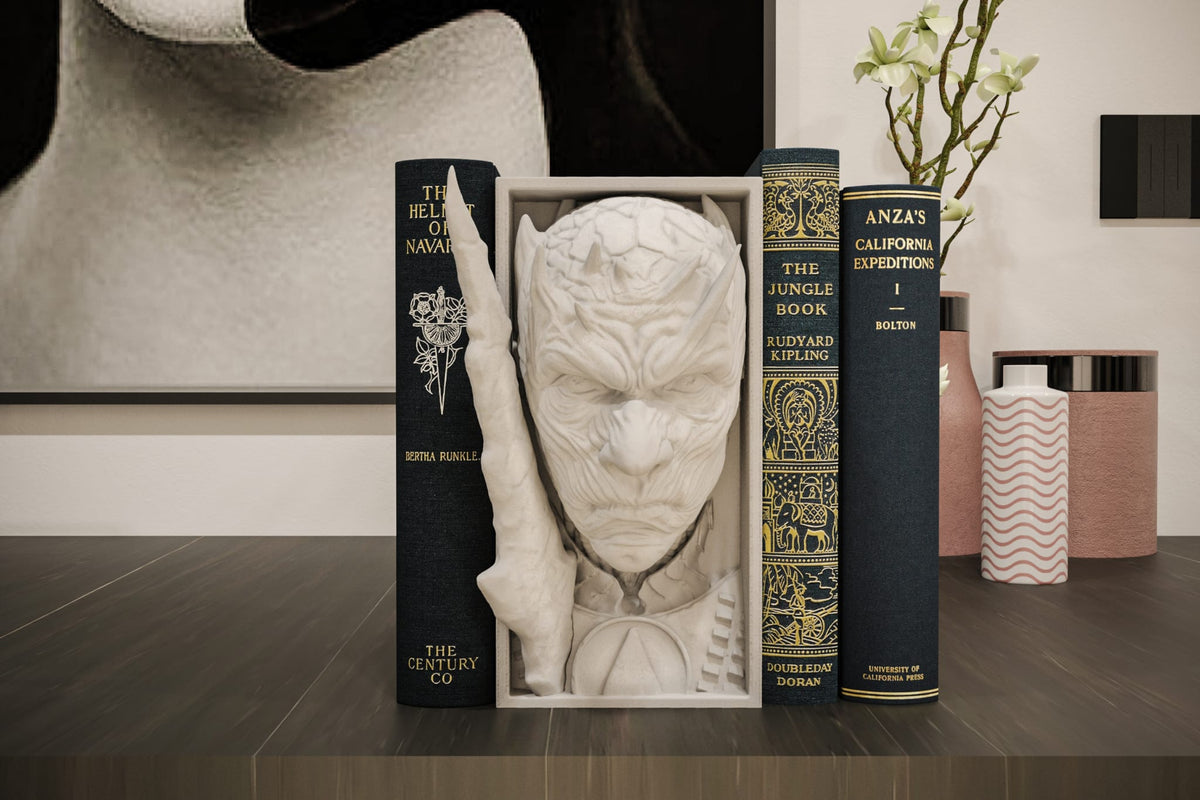 Cale Livre Game Of Thrones Le Roi De La Nuit