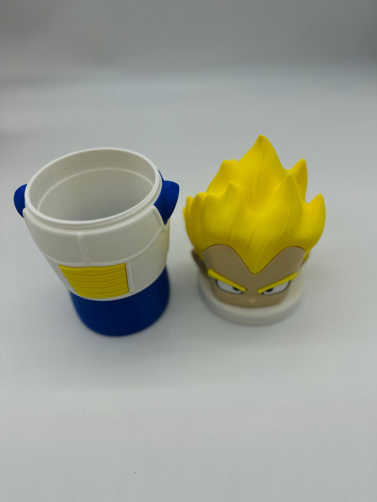 Gobelet Dragon Ball Z Super Saiyan Vegeta